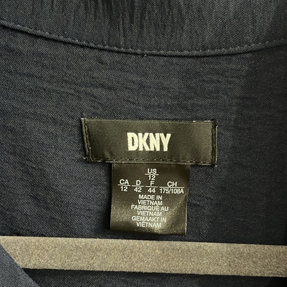 DKNY Button Down Dress 12 - Picture 2 of 7